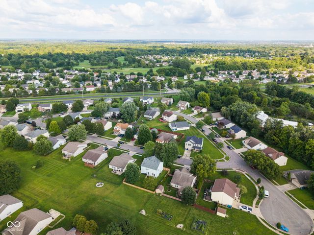 19135 Calico Aster Drive, Noblesville, IN 46062