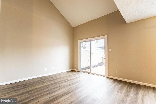 21 PARK SIDE DR, Sicklerville, NJ 08081