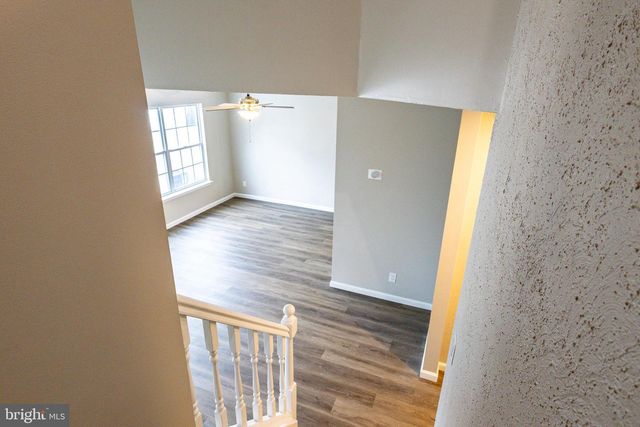 21 PARK SIDE DR, Sicklerville, NJ 08081