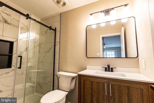 21 PARK SIDE DR, Sicklerville, NJ 08081