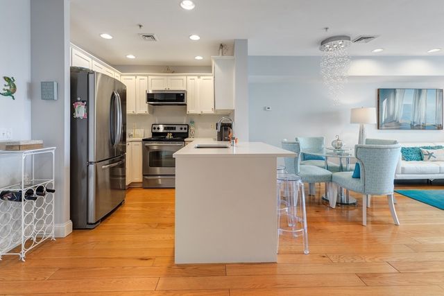 360 Revere Beach Blvd 309, Revere, MA 02151