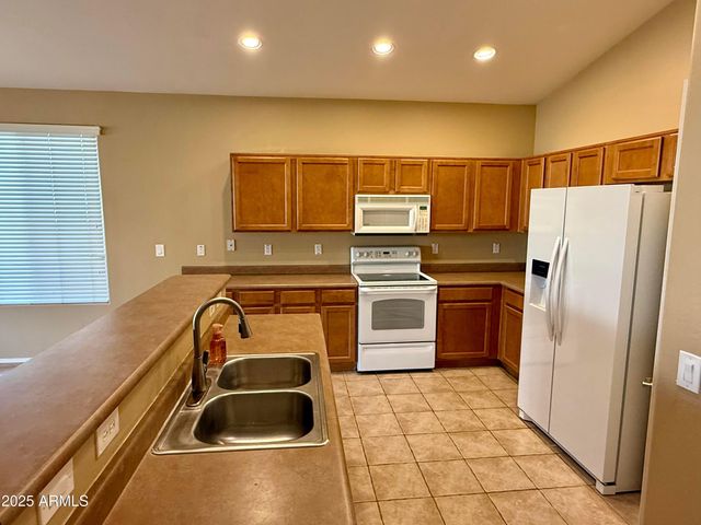 21992 E Camina Plata, Queen Creek, AZ 85142