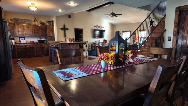 200 County Road 1260, Decatur, TX 76234