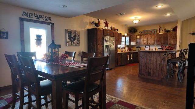 200 County Road 1260, Decatur, TX 76234