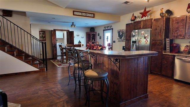 200 County Road 1260, Decatur, TX 76234