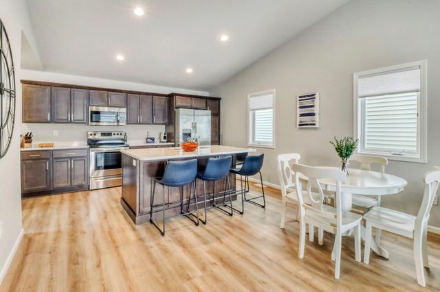 3646 Chinook Drive S, Fargo, ND 58104