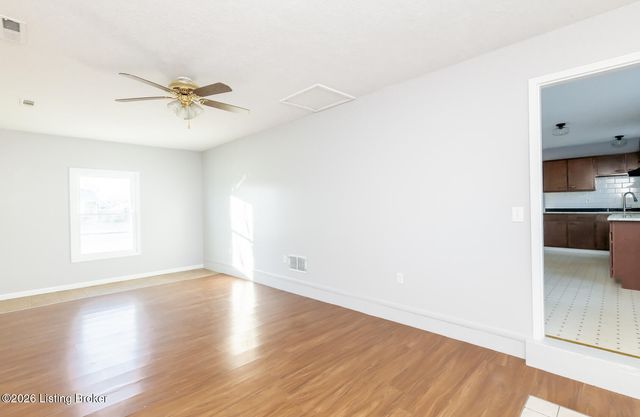 715 Drummond Way, Fairdale, KY 40118