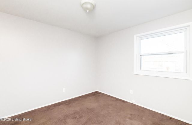 715 Drummond Way, Fairdale, KY 40118