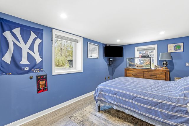 17 Cottage Place, Katonah, NY 10536