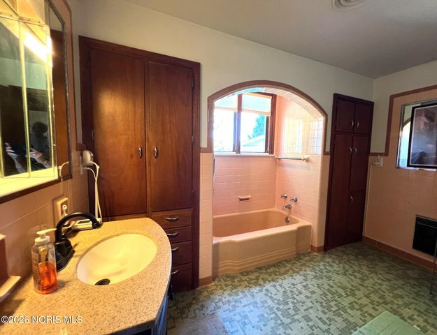 7160 County Highway 47, Upper Sandusky, OH 43351