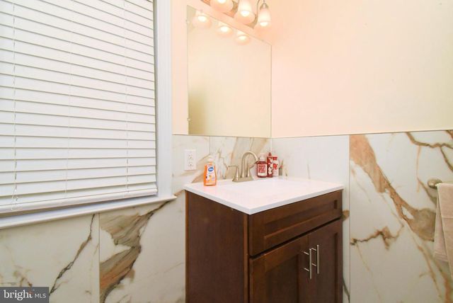 13113 WORTHINGTON RD, Philadelphia, PA 19116