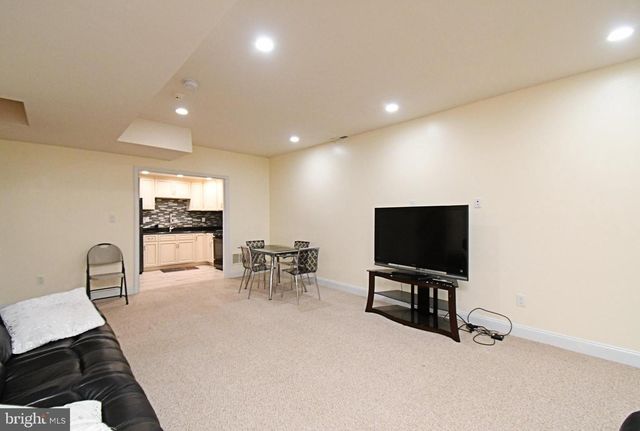 13113 WORTHINGTON RD, Philadelphia, PA 19116