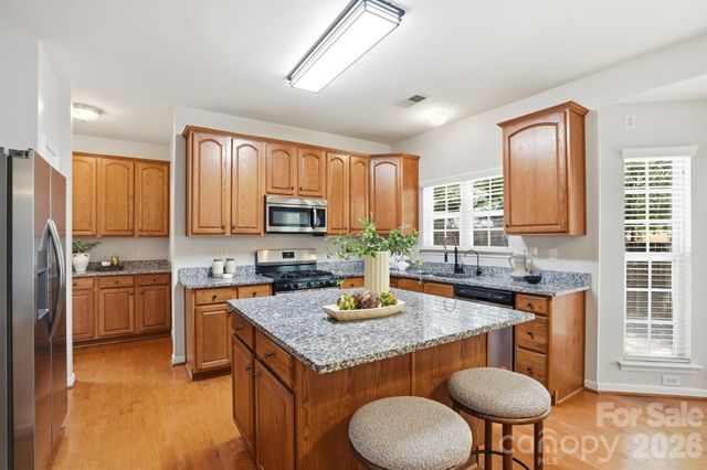 5116 Balsam Bark Lane, Fort Mill, SC 29708