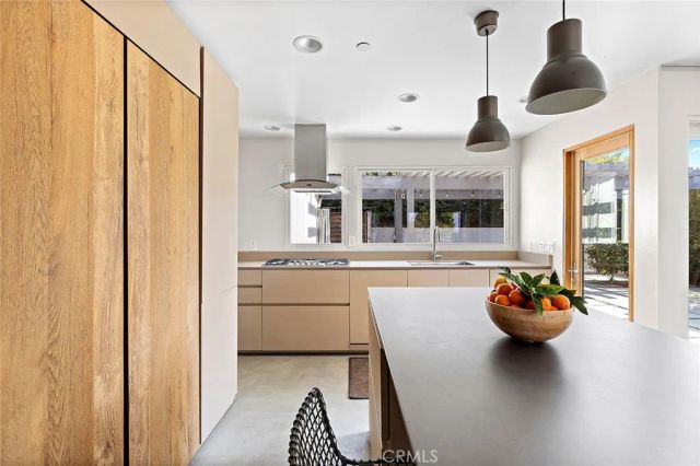 30872 Marilyn Drive, Laguna Beach, CA 92651