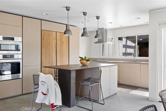 30872 Marilyn Drive, Laguna Beach, CA 92651