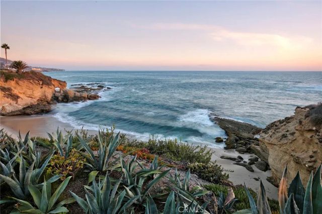 30872 Marilyn Drive, Laguna Beach, CA 92651