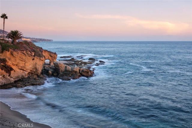 30872 Marilyn Drive, Laguna Beach, CA 92651