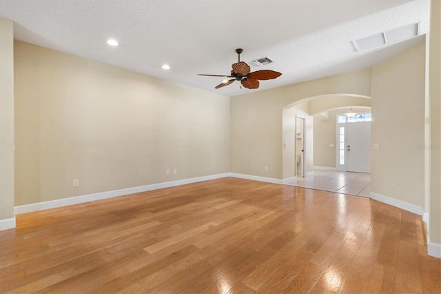 1025 WINNSBORO DRIVE, The Villages, FL 32162