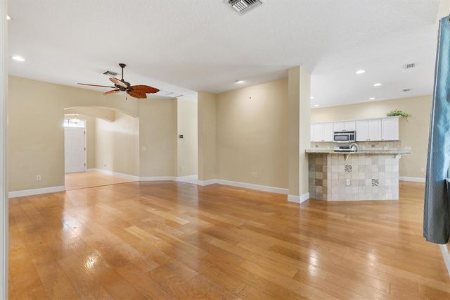 1025 WINNSBORO DRIVE, The Villages, FL 32162