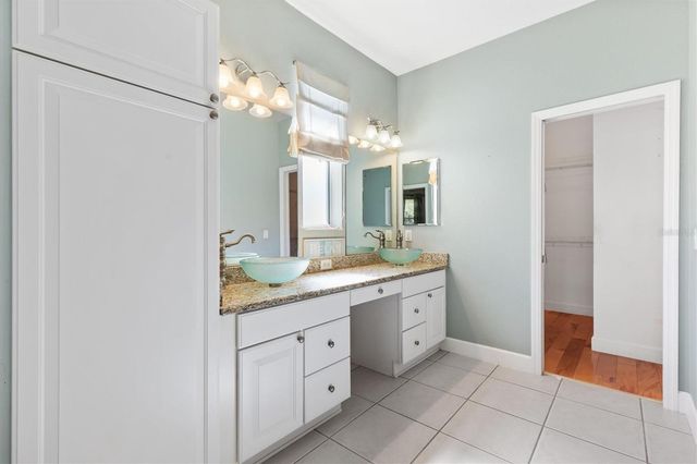 1025 WINNSBORO DRIVE, The Villages, FL 32162