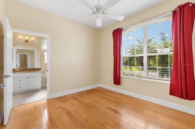 1025 WINNSBORO DRIVE, The Villages, FL 32162