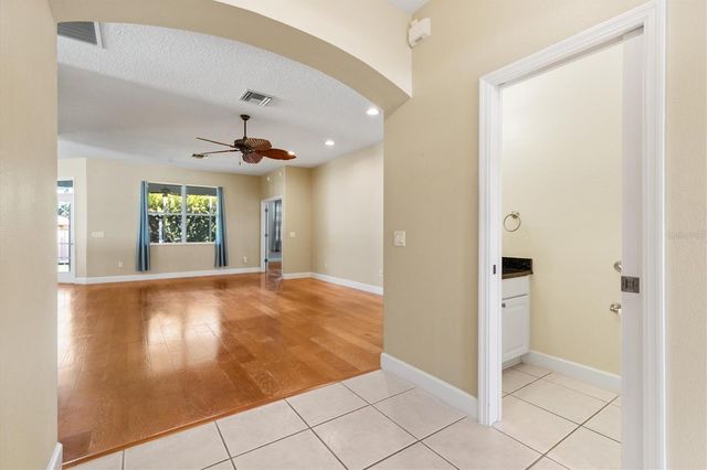 1025 WINNSBORO DRIVE, The Villages, FL 32162