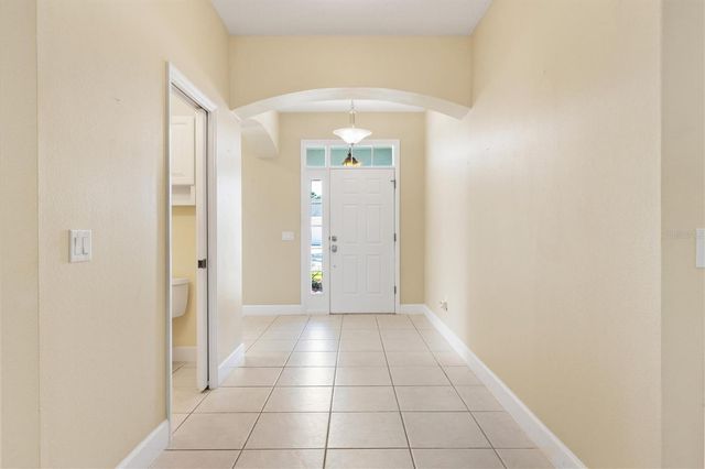 1025 WINNSBORO DRIVE, The Villages, FL 32162