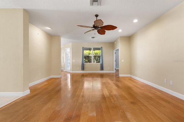 1025 WINNSBORO DRIVE, The Villages, FL 32162