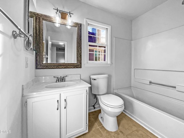 12209 Inglehurst Drive, Raleigh, NC 27613