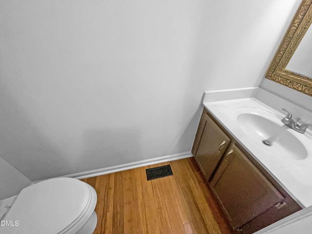 12209 Inglehurst Drive, Raleigh, NC 27613