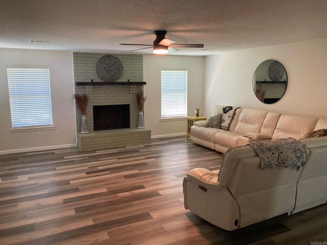 401 Lee Lane, Beebe, AR 72012