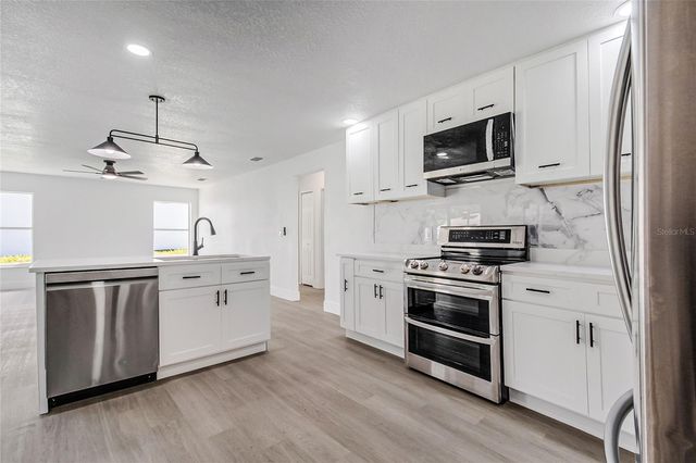 2570 COACHMAN DRIVE, Deltona, FL 32738