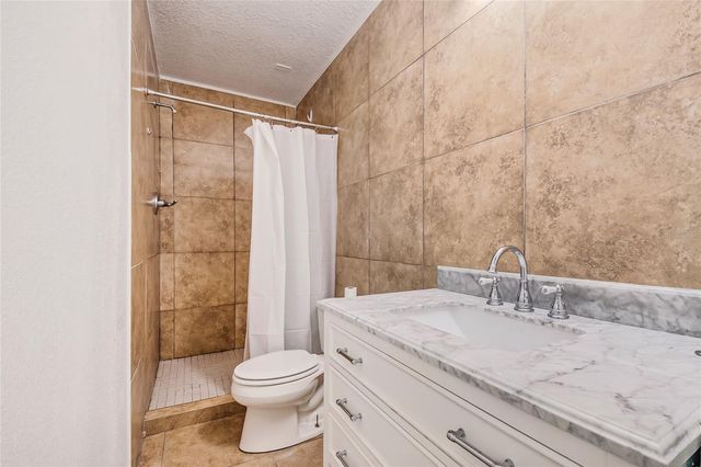 2570 COACHMAN DRIVE, Deltona, FL 32738