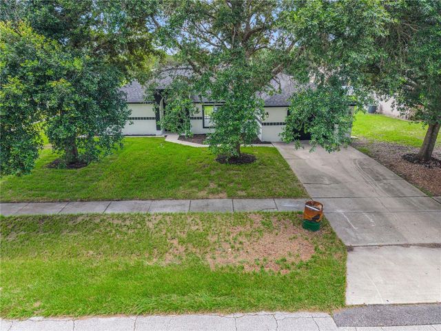 2570 COACHMAN DRIVE, Deltona, FL 32738