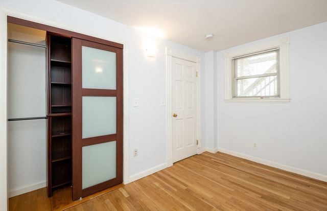 32 Almont St 32-1, Medford, MA 02155