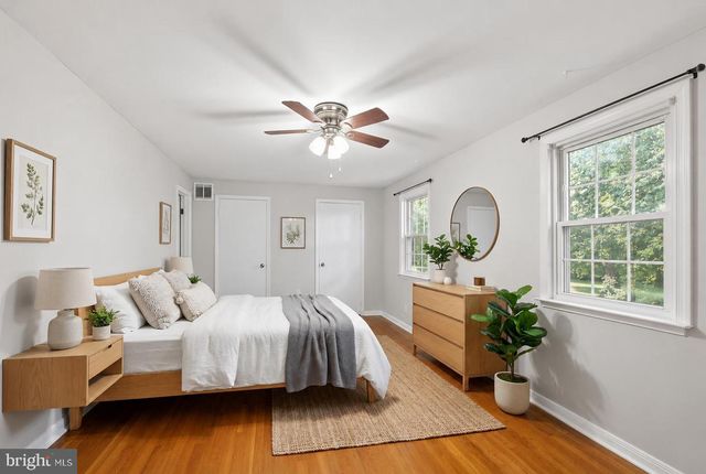 1403 DEERFIELD LN, Woodbridge, VA 22191