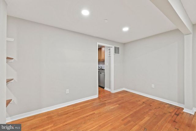 1403 DEERFIELD LN, Woodbridge, VA 22191