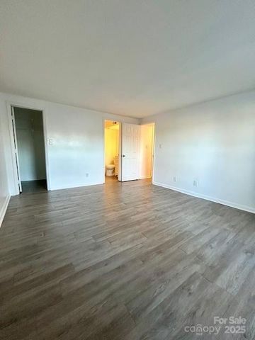 9405 Old Concord Road G, Charlotte, NC 28213