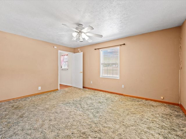 295 Lazy Hollow Lane, Livingston, TX 77351