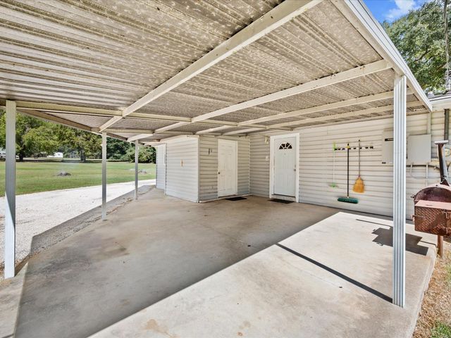 295 Lazy Hollow Lane, Livingston, TX 77351