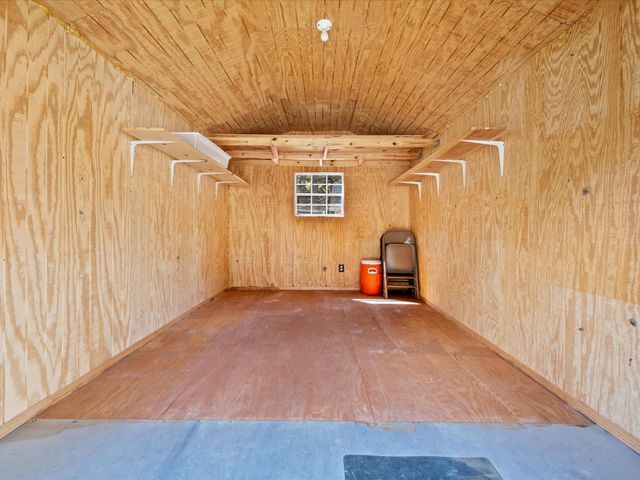 295 Lazy Hollow Lane, Livingston, TX 77351