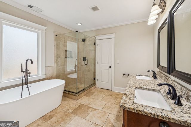 1597 Frazier Road, Decatur, GA 30033