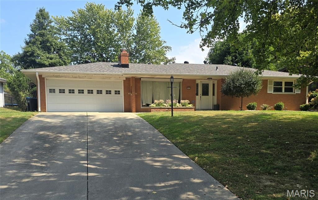3820 Tanbark Drive, Swansea, IL 62226