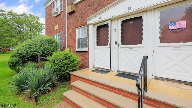 32 W Roselle Ave 32A, Roselle Park Boro, NJ 07204