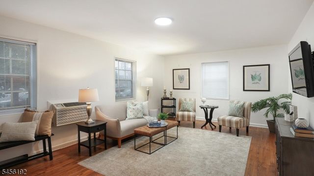 32 W Roselle Ave 32A, Roselle Park Boro, NJ 07204
