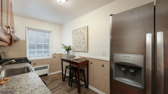 32 W Roselle Ave 32A, Roselle Park Boro, NJ 07204