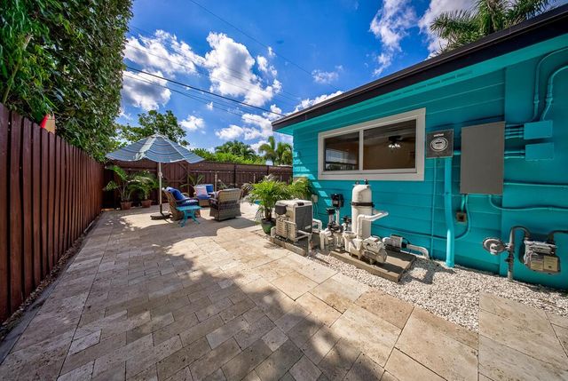 1506 N L Street, Lake Worth Beach, FL 33460