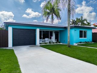 1506 N L Street, Lake Worth Beach, FL 33460