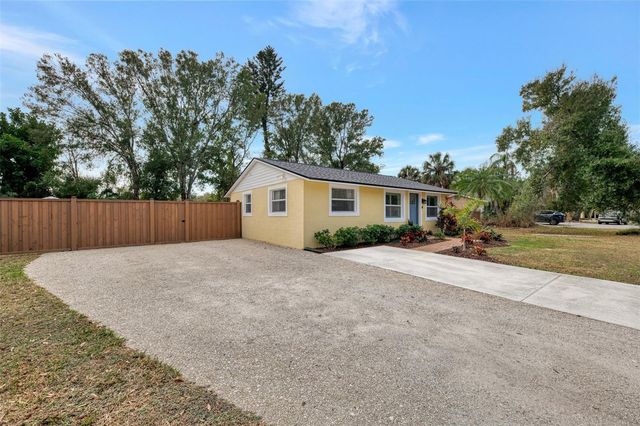205 AVENIDA DE BAHIA, Nokomis, FL 34275