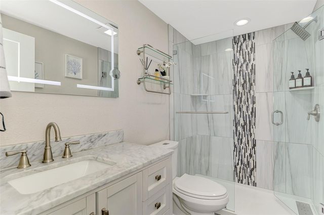 205 AVENIDA DE BAHIA, Nokomis, FL 34275